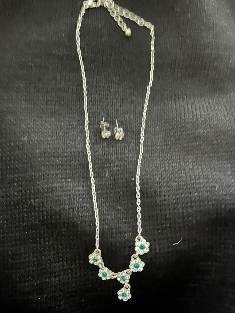 Vintage Style Rhinestone Green Flower Necklace & Earrings Silver Tone